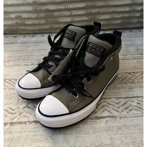 Converse Unisex Chuck Taylor All Star High Top Sneakers Men Sz 7/ Wo’s Sz 9 NWT